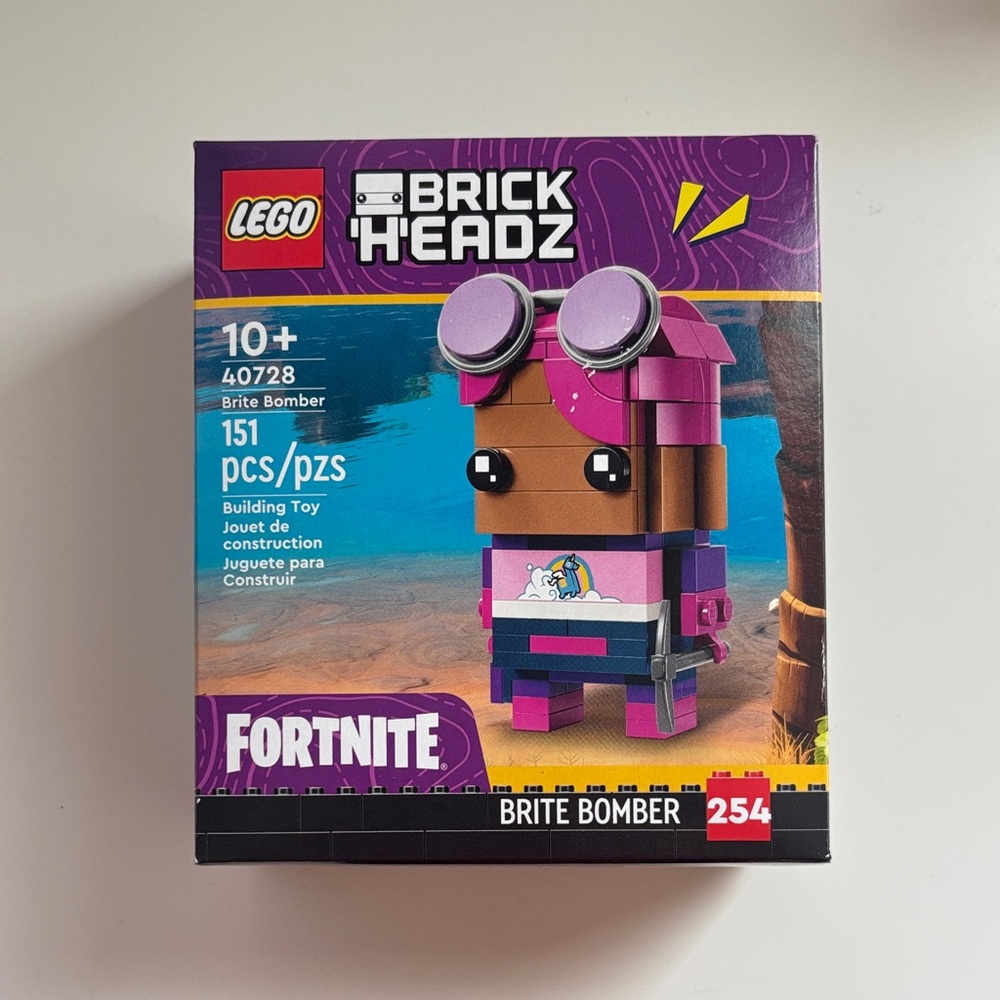 LEGO BrickHeadz Fortnite Brite Bomber Set